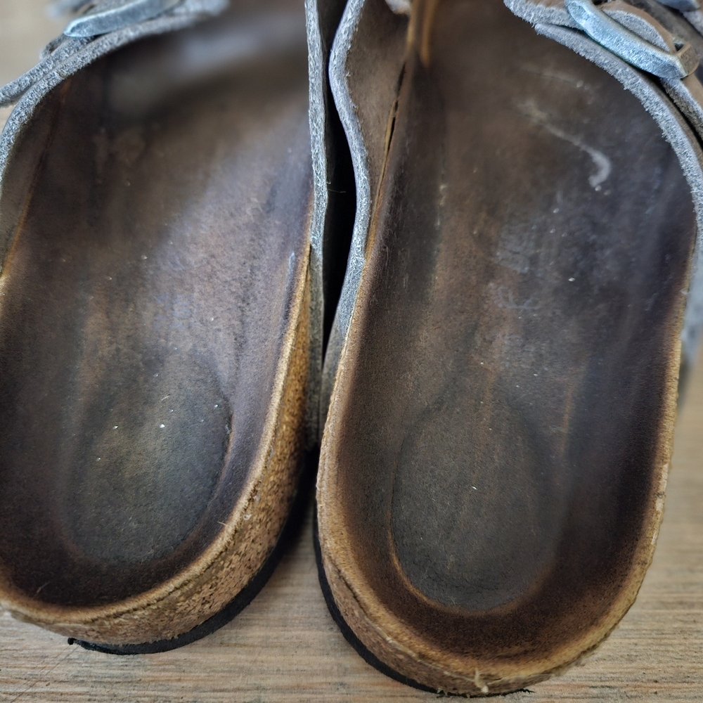 Birkenstock gray brown leather slippers slides sandals - Picture 4 of 16